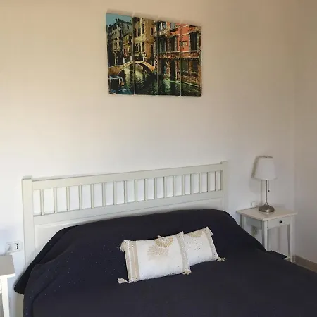 Holiday home 4 Bed 3 Bathroom Mountain Retreat In Roccacasale *