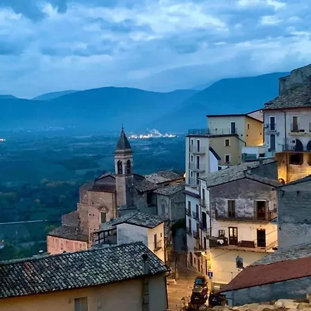 4 Bed 3 Bathroom Mountain Retreat In Roccacasale Holiday home *