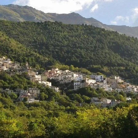 4 Bed 3 Bathroom Mountain Retreat In Roccacasale Roccacasale