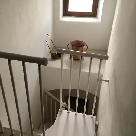 4 Bed 3 Bathroom Mountain Retreat In Roccacasale Holiday home Roccacasale