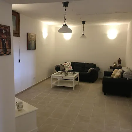 Holiday home 4 Bed 3 Bathroom Mountain Retreat In Roccacasale